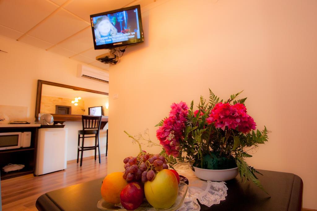Shmulik'S Resort Couples Or Families Only Хад Нес Стая снимка