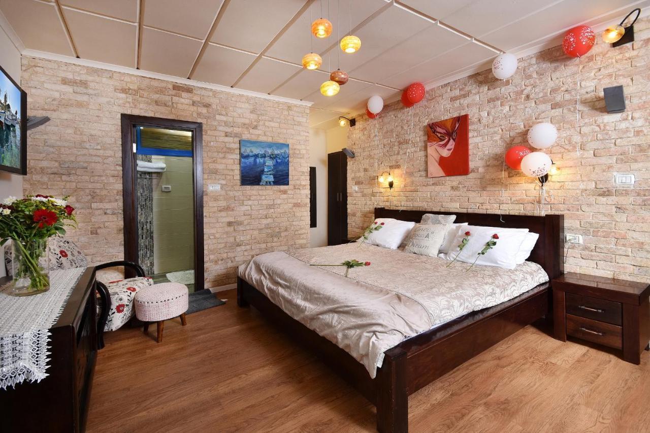 Shmulik'S Resort Couples Or Families Only Хад Нес Екстериор снимка